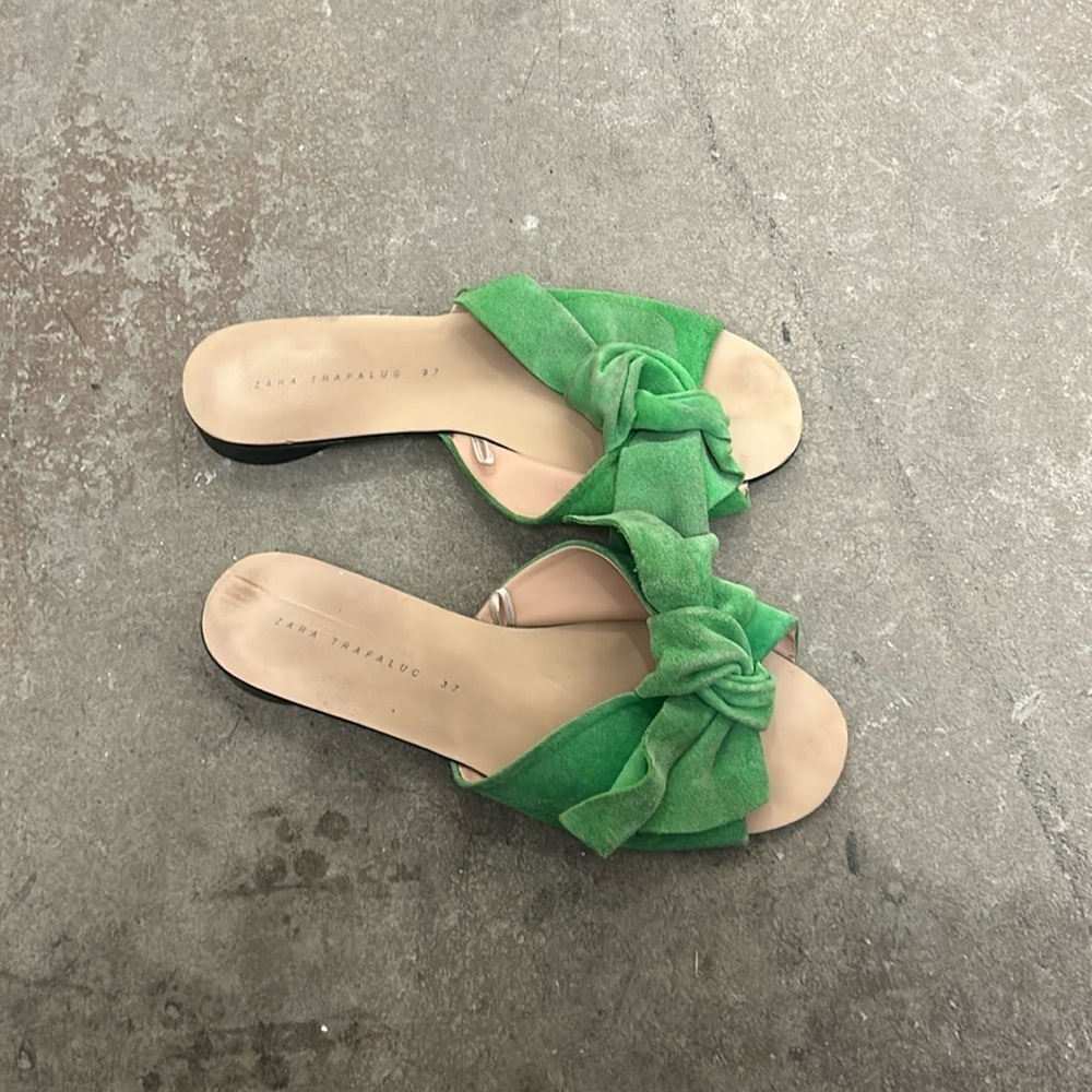 Zara green suede slip on sandals‎